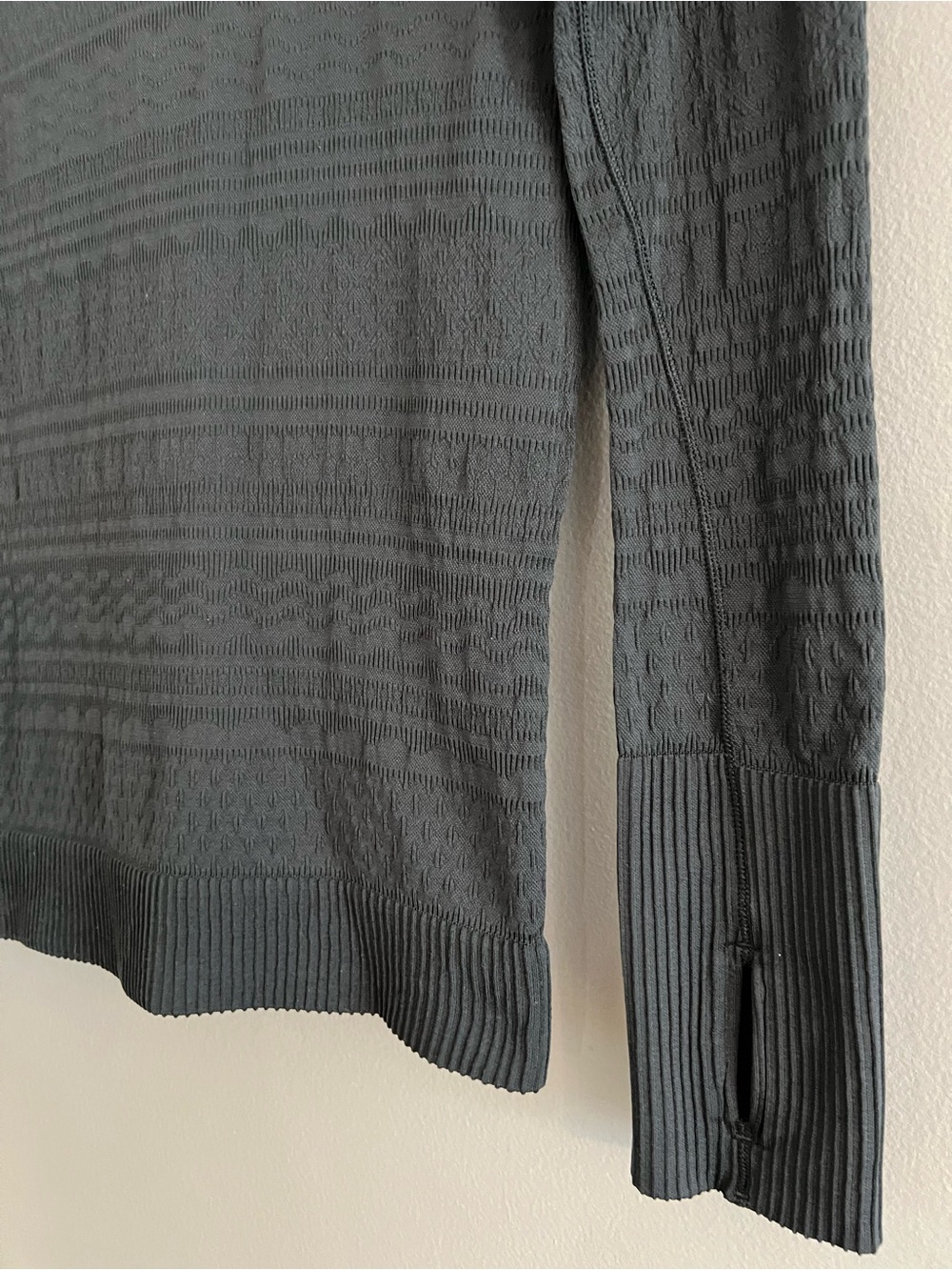 Lululemon Rest Less Hoodie Seamless Black Women's Long-Sleeved Shirt Est. 4 - Picture 7 of 11